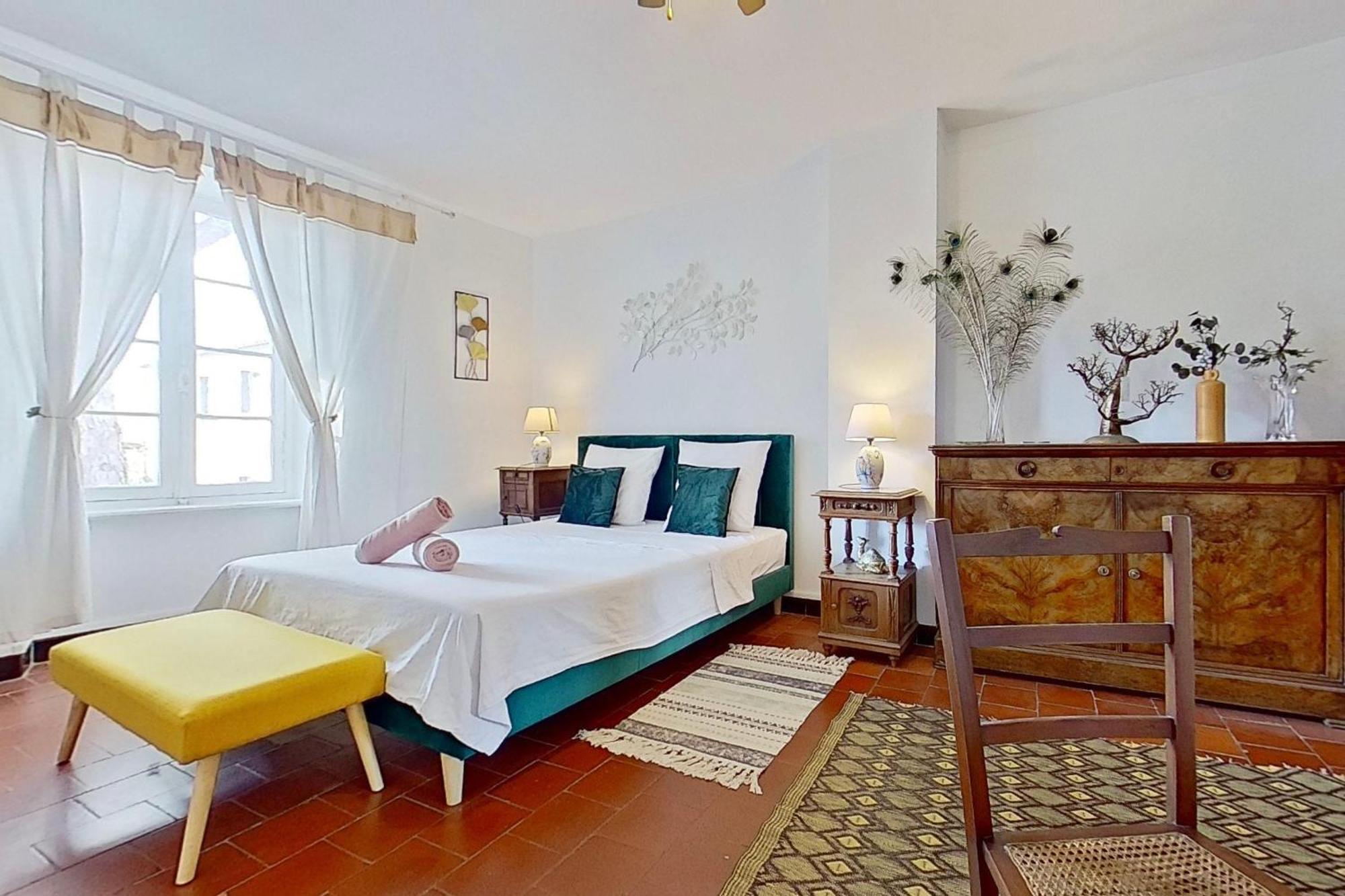 Bed and Breakfast Les 2 Droles D'Oiseaux Luc-sur-Orbieu Экстерьер фото